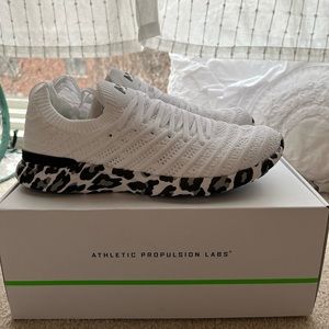 APL techloom wave sneakers